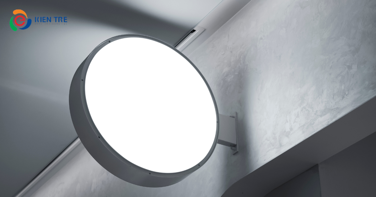 Hộp đèn hút nổi ngoài trời bền đẹp, nổi bật